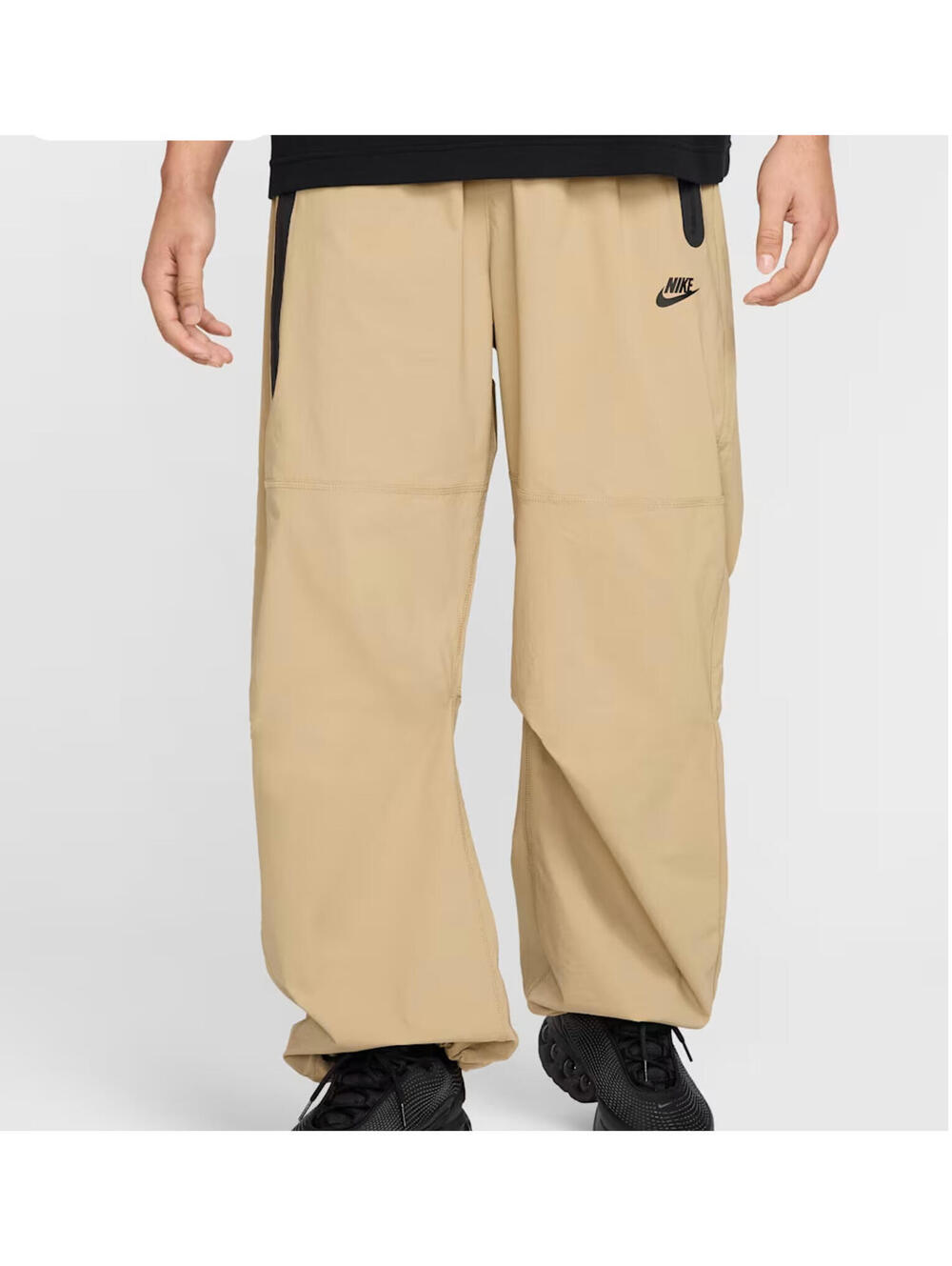 Nike Tech Dri-FIT Woven Color Beige/Black Oversized Pants Size Large Extra Rommy